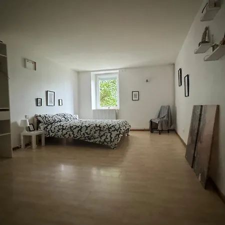 7 Min De Dole Maison 110 M2 6 Couchages 3 Spacieuses *